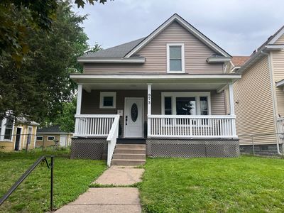 975 4th St E, Saint Paul, MN, 55106