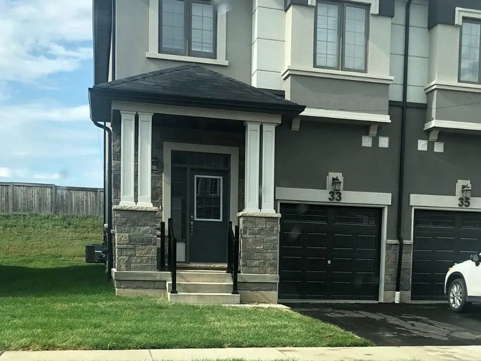 33 Bilanski Farm Rd