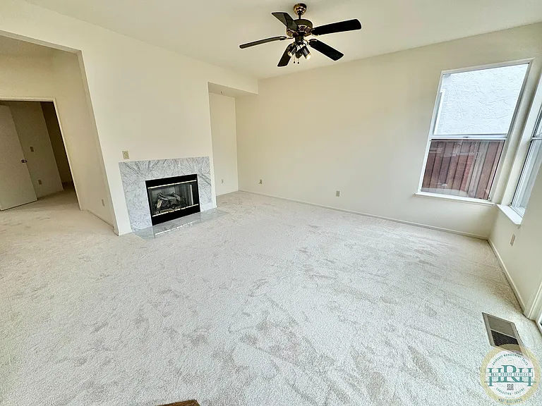 318 Cerro Dr — Photo 12