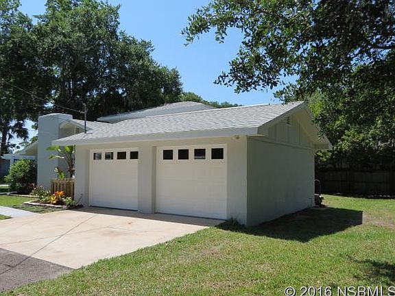 2nd image of 375 S Walker Dr