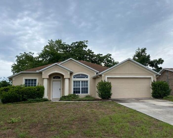 1st image of 1561 E Merrick Dr