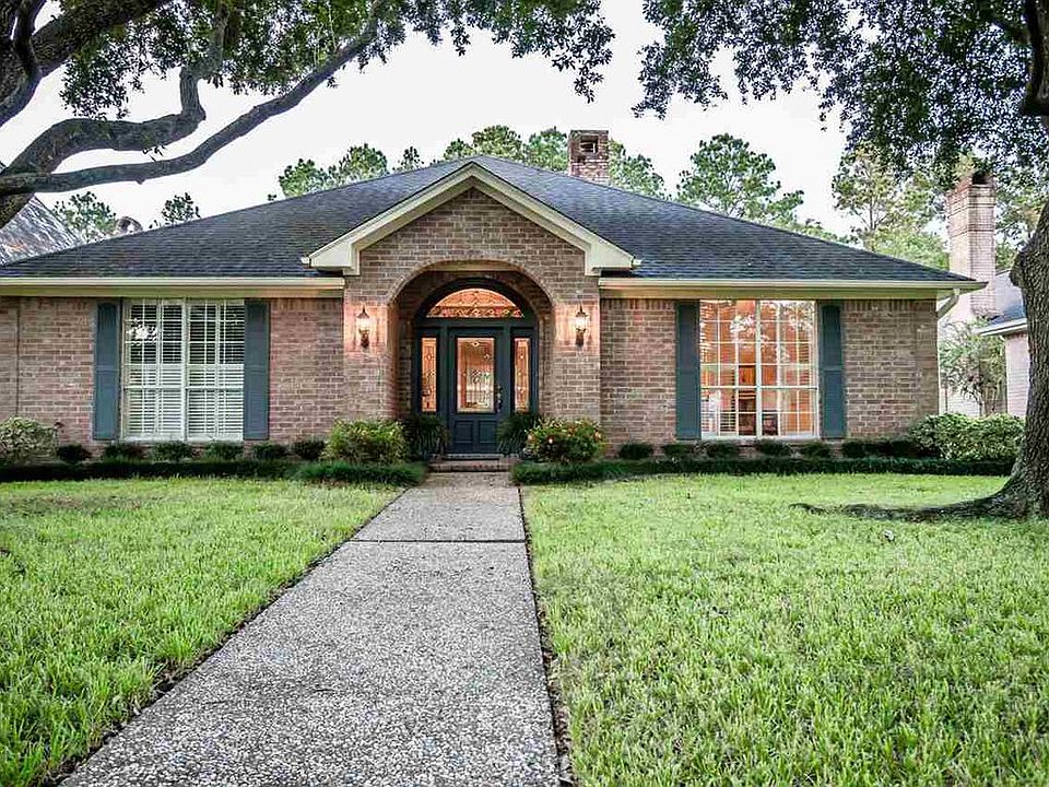 1st image of 4330 Thomas Park