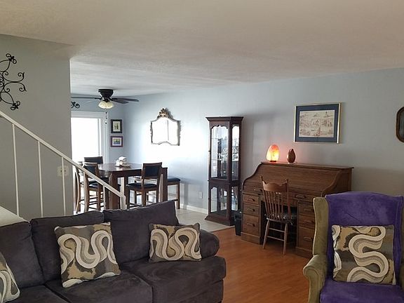 3rd image of 19921 Esquiline Ave #101