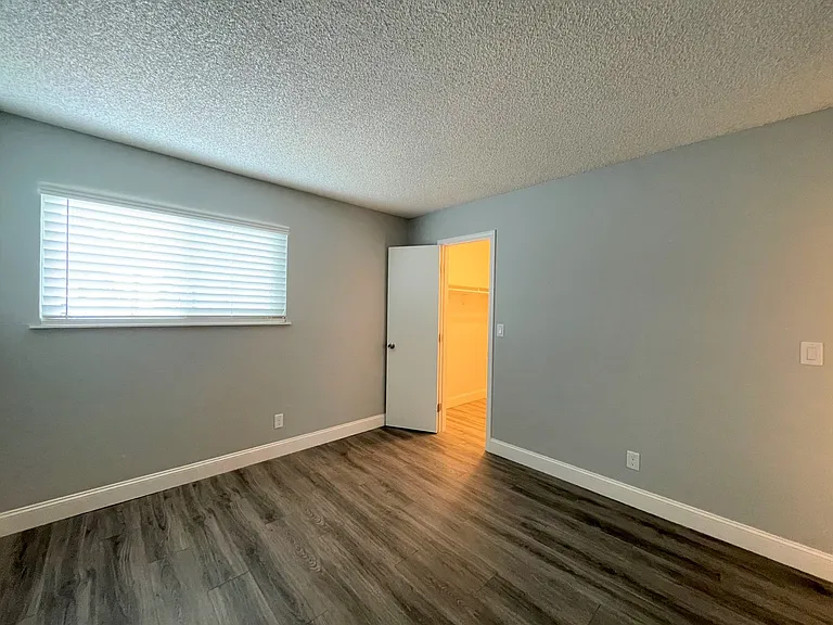 La Madera Apartments at 935 W. Swain Road — Photo 17