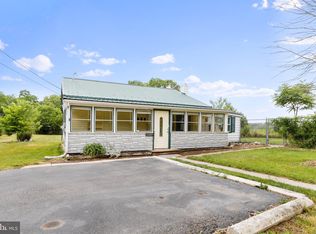 12203 Brookfield Ave, Hagerstown, MD 21740