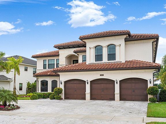 2nd image of 9809 Montpellier Dr