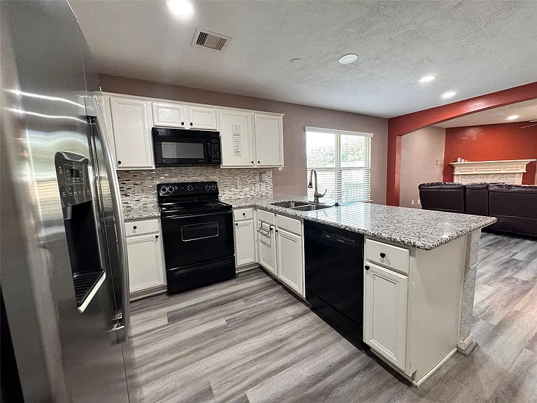19115 Saddleville Mills Ln — Photo 10