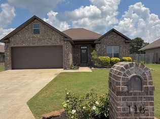 118 E Hills Dr, Bono, AR 72416