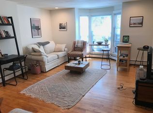 37 Deering St APT 3, Portland, ME 04101