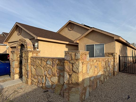Front patio rock wall