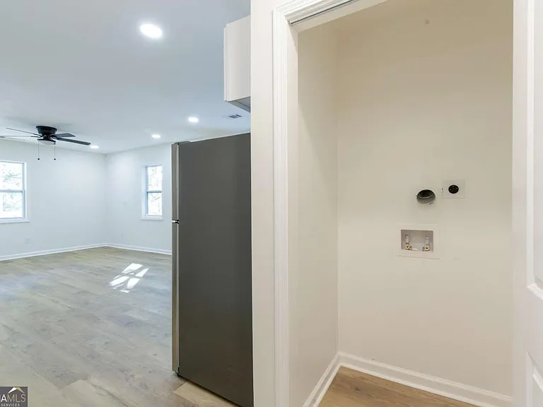 1015 Sims St SW — Photo 23