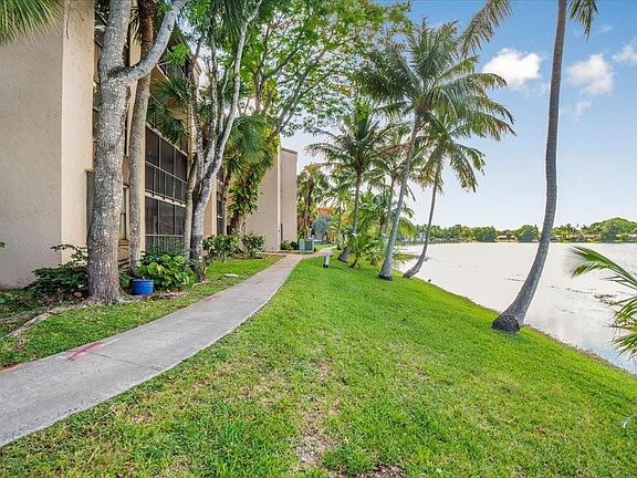 3rd image of 14211 N Kendall Drive #308E