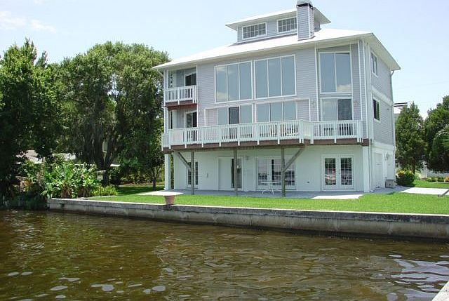 WELCOME TO LAKE TARPON