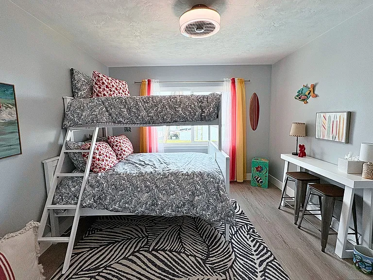 10128 Yacht Club Dr — Photo 21