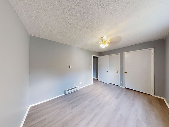 5th image of 34 Auburn St #2