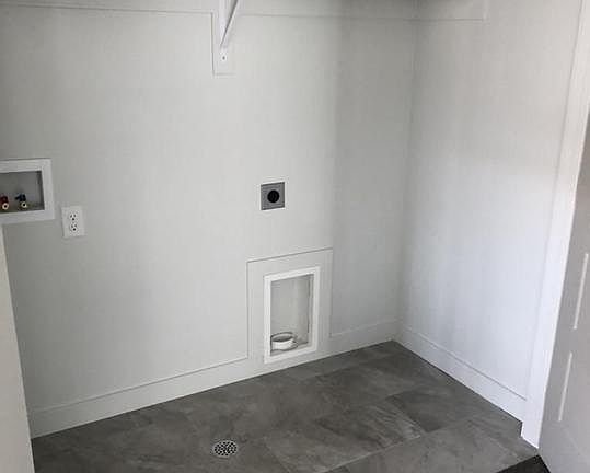 3rd image of 441 W 3200 N