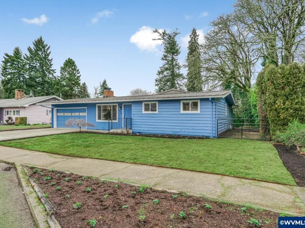 810 SW Washington St, Dallas, OR 97338