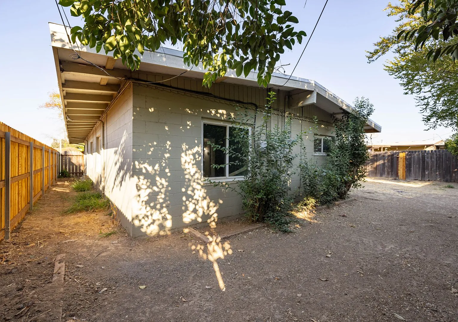 Resident Benefit Package Property — Photo 1