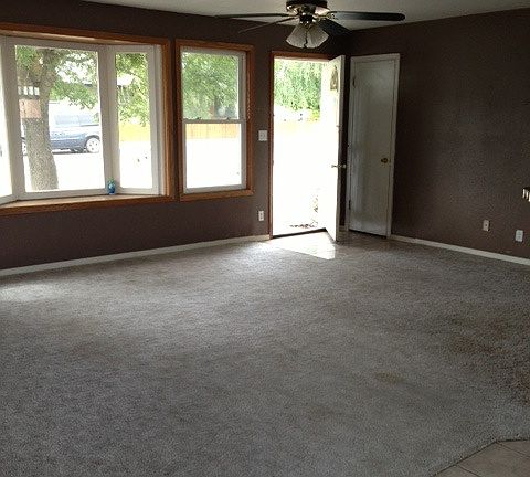 3rd image of 225 S 10th Ave