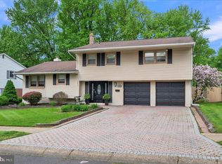 1424 Emory Rd, Wilmington, DE 19803