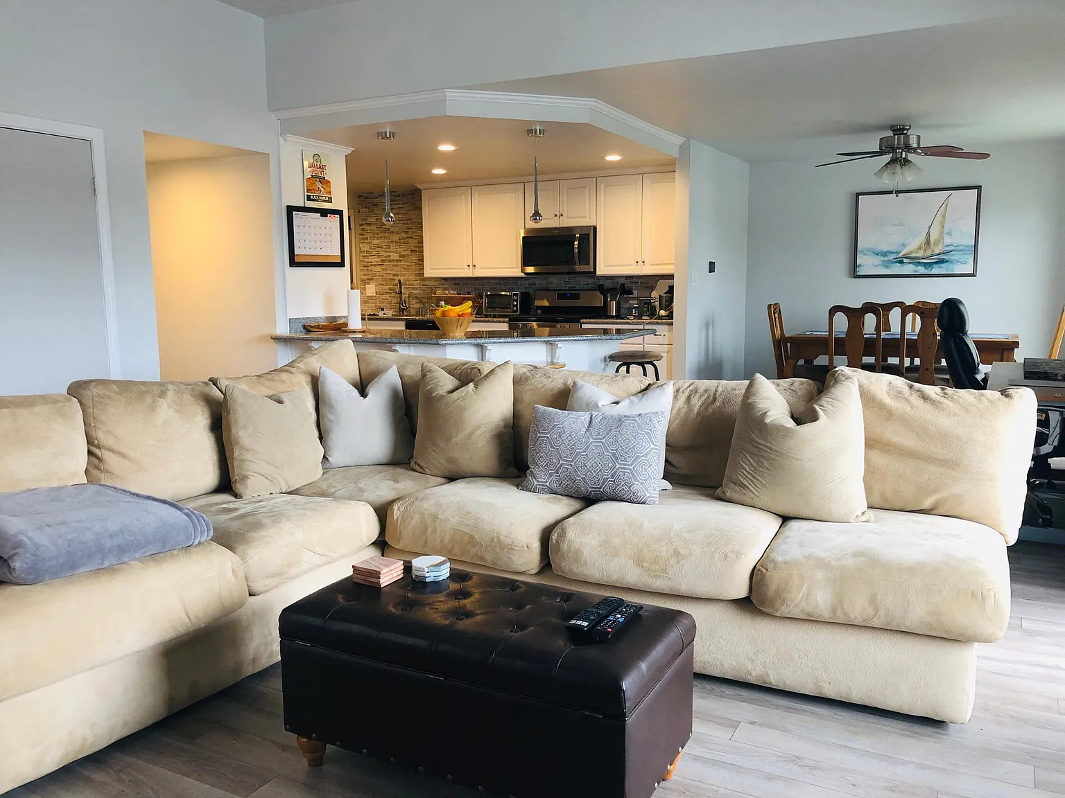 1 bed, 1853 sqft, $1,250 — Photo 2