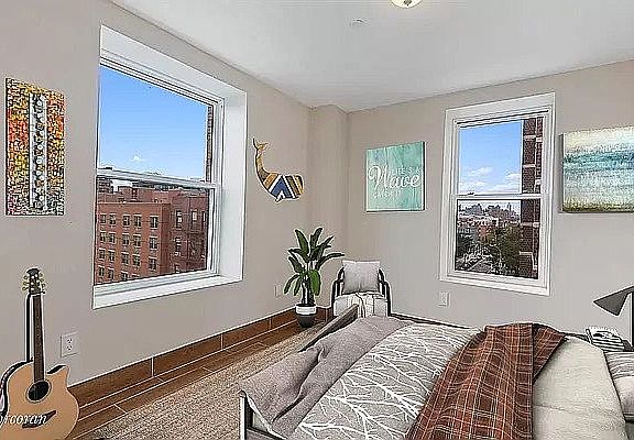 2nd image of 2006 Lexington Ave #4A