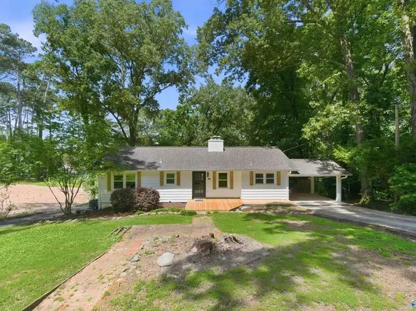 1832 Forest Dr, Guntersville, AL 35976