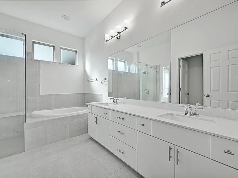 6725 Denia Dr — Photo 17
