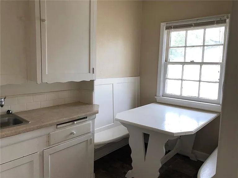 5800 Vickery Blvd #7 — Photo 4