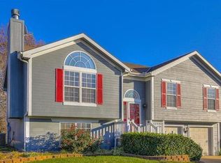 16707 Branson Dr, Belton, MO 64012