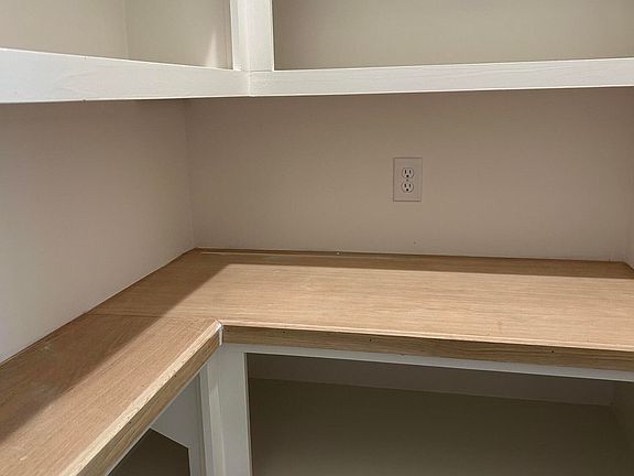 3rd image of 375 Wellstone Pl