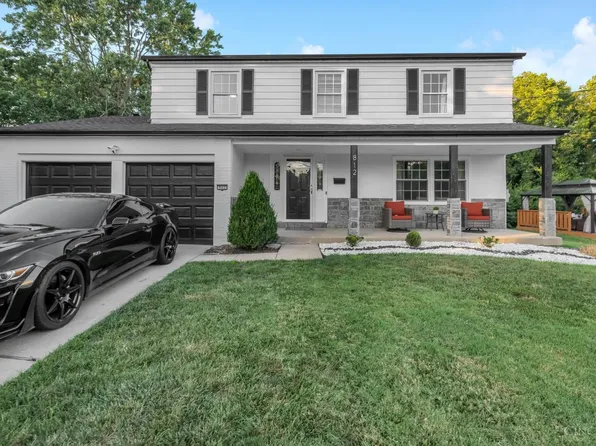 812 Cedarhill Dr, Cincinnati, OH 45240