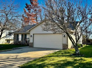 1517 Michigan Rd, Franklin, IN 46131