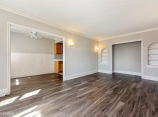1033 W Loyola Ave #4B, Chicago, IL 60626