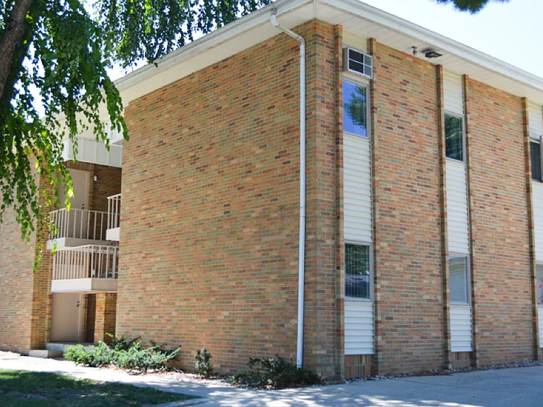 702 W Washington St — Photo 13