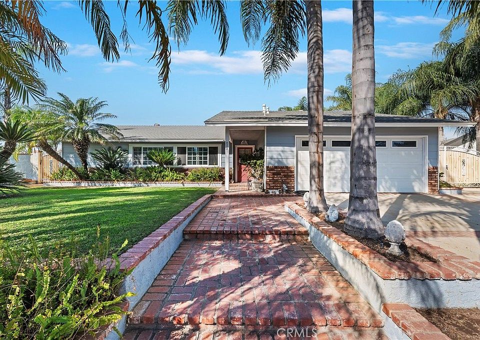 1st image of 8310 Santiago Cir