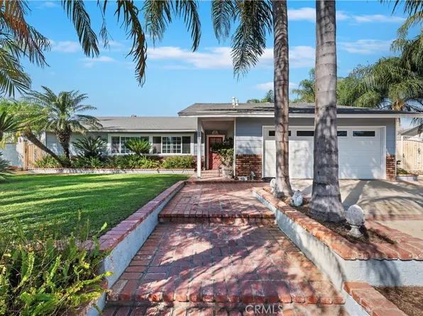 8310 Santiago Cir, Riverside, CA 92509