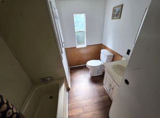 101 Dee St, West Columbia, SC 29170
