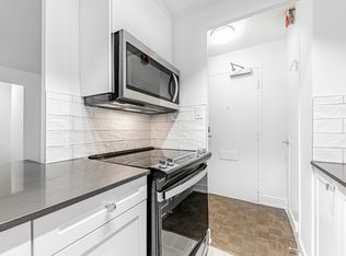 1903 Bayview Avenue, Toronto, ON M4G 3E4