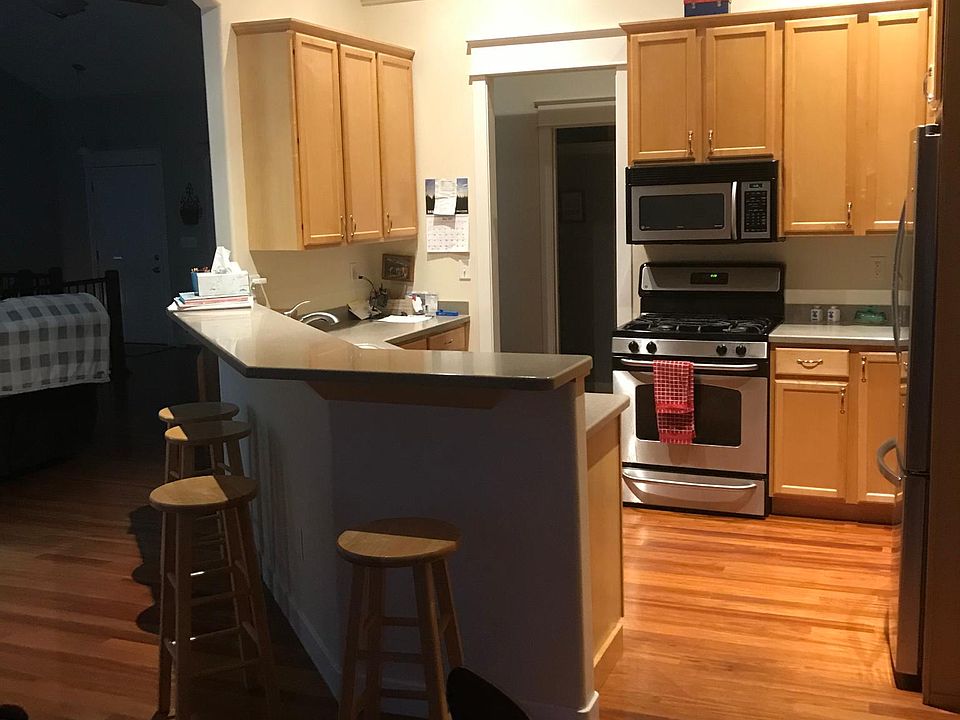 1st image of 1345 S Jones Blvd