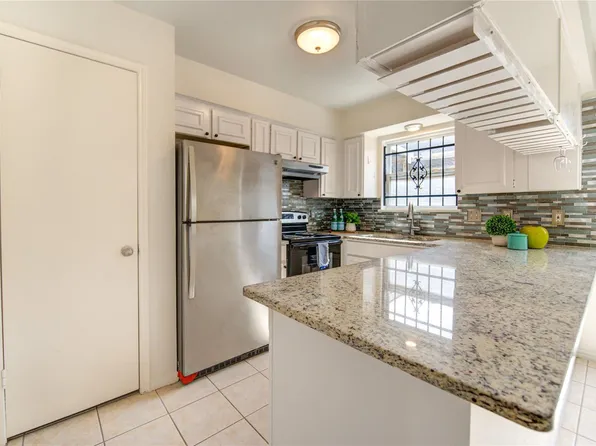 14633 Perthshire Rd, Houston, TX 77079