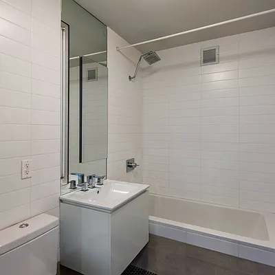 Rented by Nooklyn NYC LLC | media 72