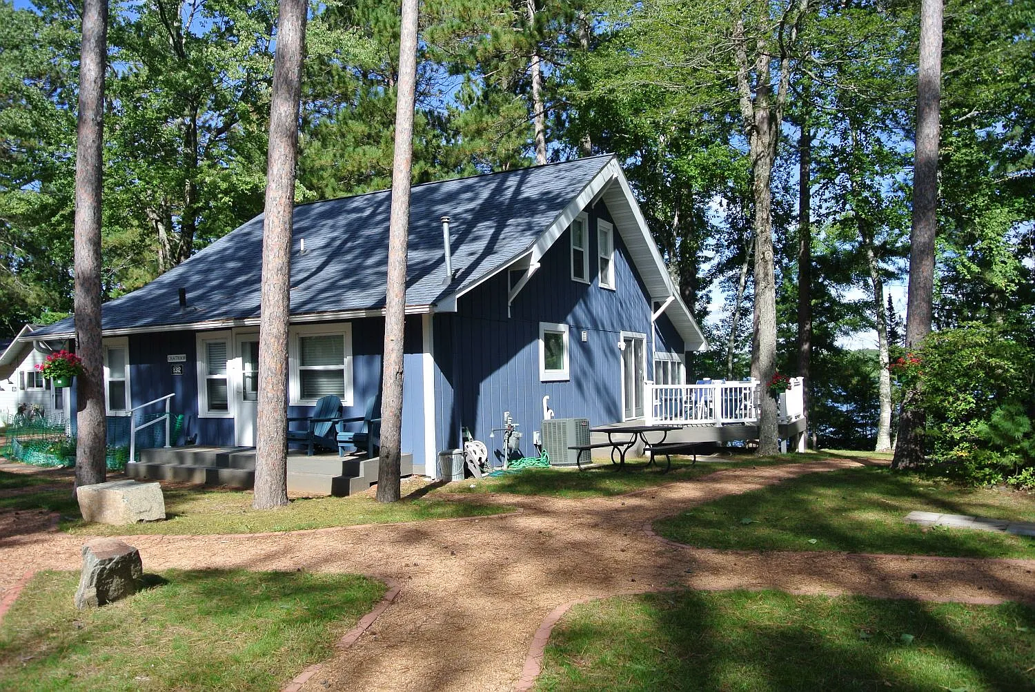 4 bed, 2.5 bath, $3,000 — Photo 1