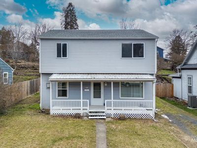 421 E 8th St, Moscow, ID, 83843