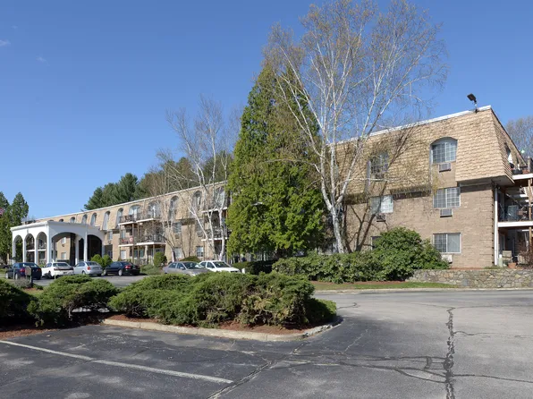 Royale Apartments