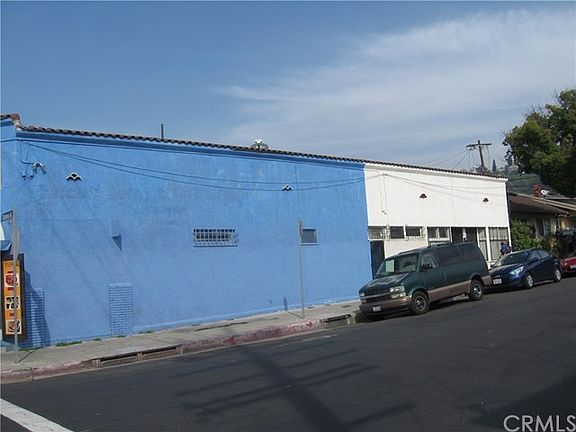 3rd image of 3303 Thorpe Ave