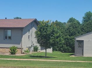 306 W Davis St, Monona, IA 52159