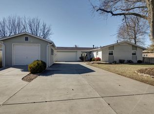2435 S Meadowlark Ln, Springfield, MO 65807