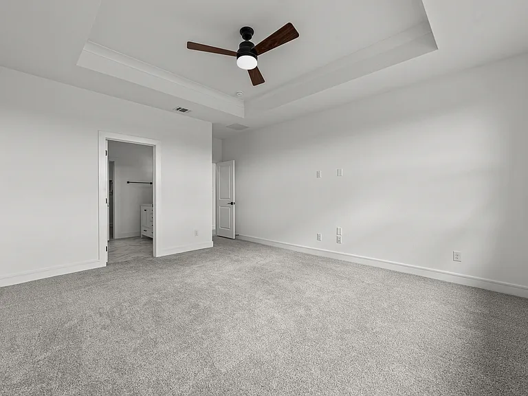 512 Sunflower Trl — Photo 12