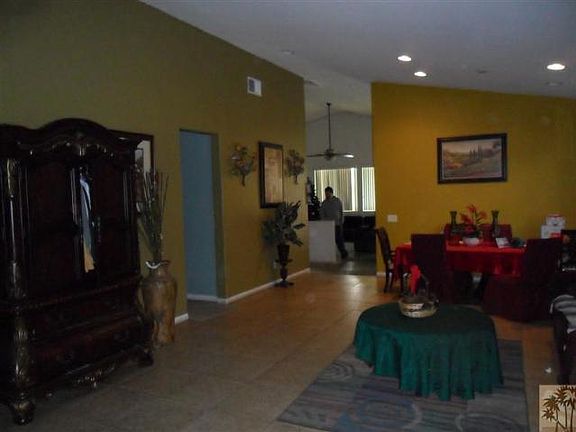 4th image of 83935 Avenida La Luna
